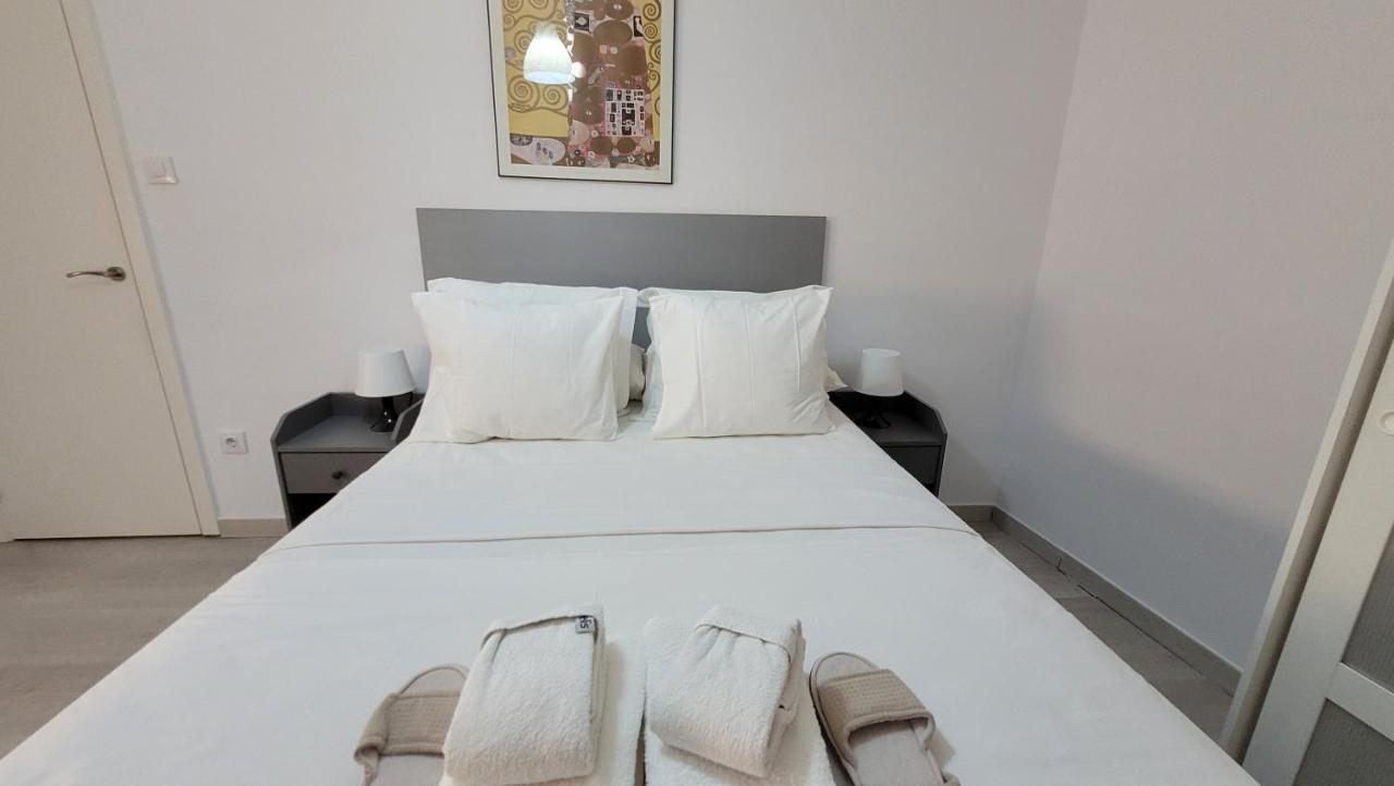 Apartaments B O D Collblanc L’Hospitalet de Llobregat Zewnętrze zdjęcie