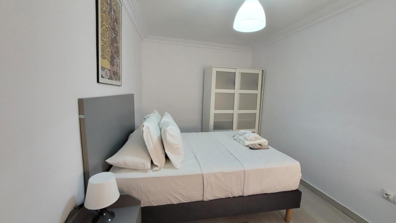 Apartaments B O D Collblanc L’Hospitalet de Llobregat Zewnętrze zdjęcie