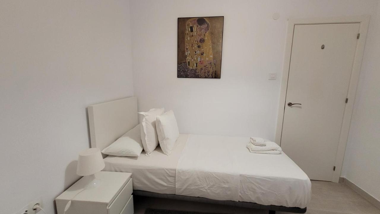 Apartaments B O D Collblanc L’Hospitalet de Llobregat Zewnętrze zdjęcie
